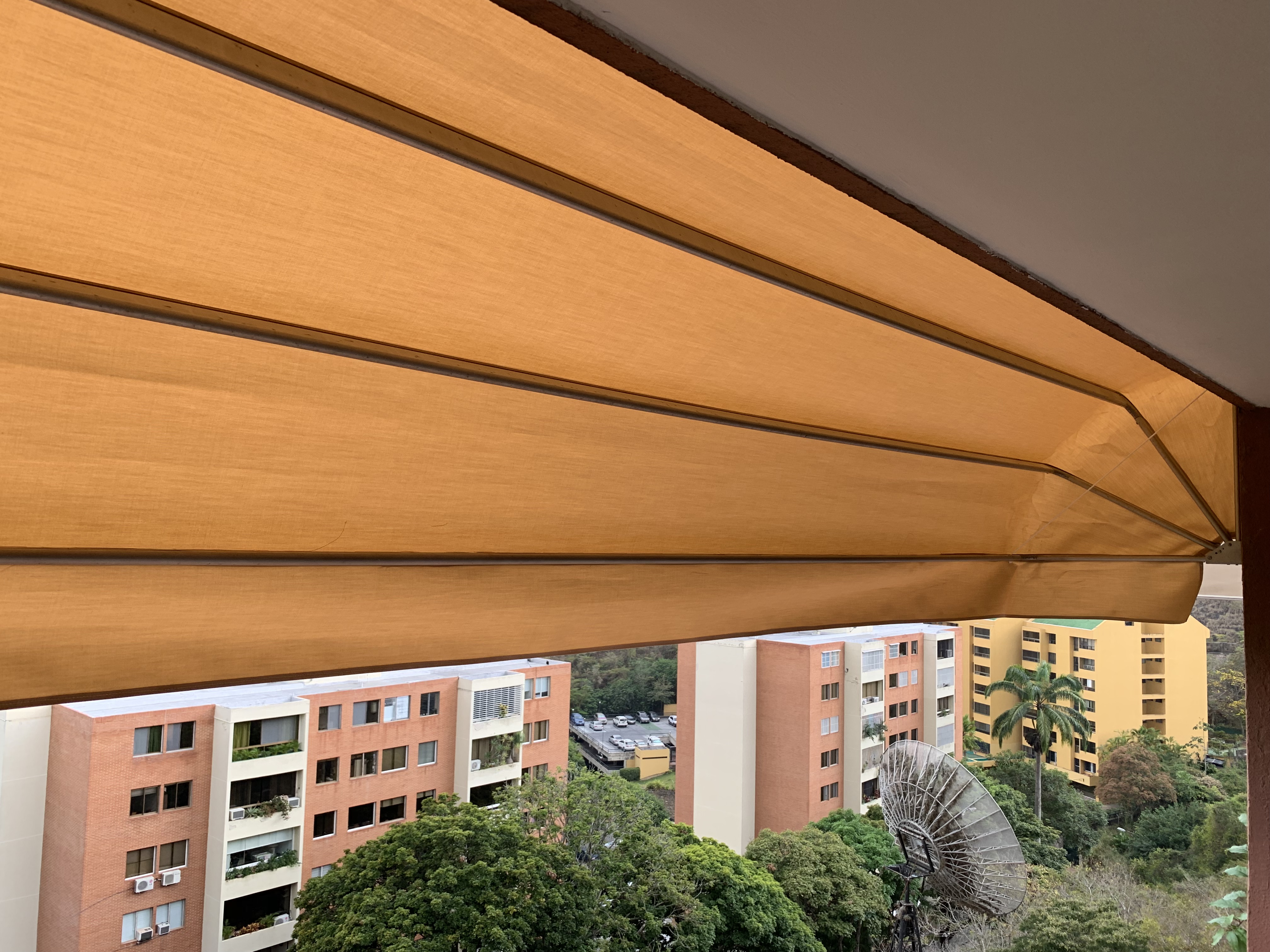 Toldo Capotina